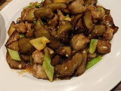 -九转小磨·非遗东北菜(群力店)