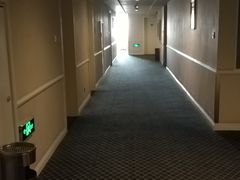 -橡树林酒店(大坪龙湖时代天街重医附一院店)