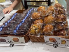 -小飞象面包公社(珠江路金鹰店)