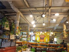大堂-钢管厂歆瑞源油卤串串香(春熙路太古里店)