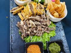 -伊带伊路新疆美食府(呼家楼店)