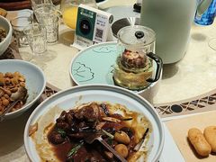 -荷花亭·湖北融合菜(中商广场店)