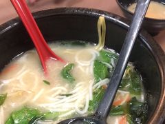 -灵芝妹子海鲜米线(瓦房店新玛特店)
