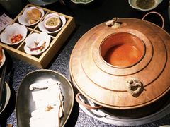 -菌自由丨野生菌火锅特色庭院餐厅(丽江古城店)