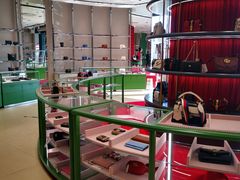 -Gucci(首创奥特莱斯店)