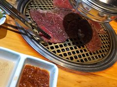 -唯成•韩国炭火烤肉 유성고기