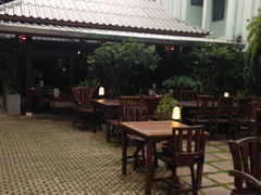-Dash Teak House
