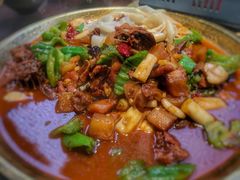 新疆大盘鸡-楼兰新疆主题餐厅(悠方店)