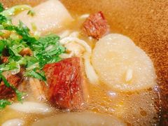港式牛腩面-面乙新派手擀面(大悦城店)