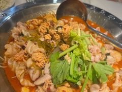 新鲜鱼籽鱼泡锅-聚味罗记大排檔·鲜鱼杂·甲鱼煲•龙虾馆(科学馆店)