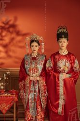 -蒙太奇婚纱摄影(万达店)