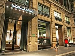 -文艺复兴百货(米兰大教堂广场店)