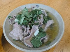-谢老五跷脚牛肉·非遗传承店