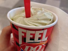 -DQ·蛋糕·冰淇淋(荟聚中心店)