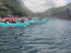 -龙井峡漂流