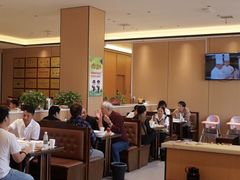 -梅利汴京烤鸭•开封豫菜地标店(东大街店)