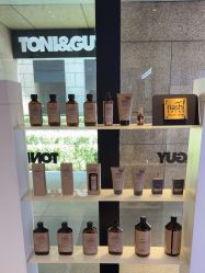 -TONI&GUY