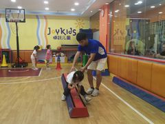 -卓跃儿童运动馆·体能·跳绳·篮球(滨江东中心店)