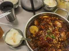 -蓉三少冒烤鸭·四川小吃集(北京首店)