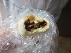 碎肉芽菜包子-韩包子(青石桥店)