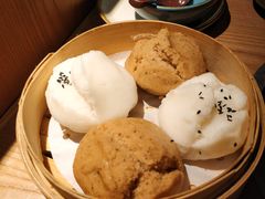 儿时的双味发糕-吃饭皇帝大土家民族菜(正大广场店)