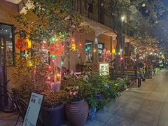 -SISTERS BAR RESTAURANT川意酒馆(嘉善老市H楼店)