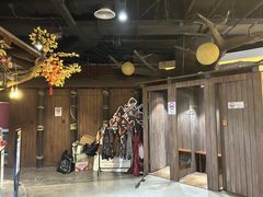 -暴风岛沉浸式体验馆(百联世纪店)