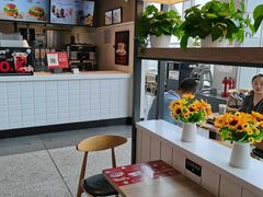 用餐区-肯德基(包头机场店)
