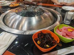 -袁小二大东北铁锅炖(吉祥村总部)