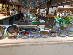 自助调料区-舜耕山庄四时万和自助餐厅
