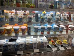 零售区-Blueglass酸奶(华贸购物中心店)