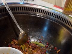 -哈尔滨烧烤·山河村铁锅炖(交大店)