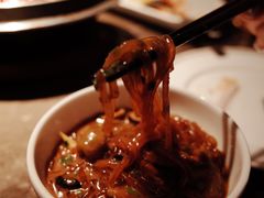 沙蒜烧豆面-新荣记(BFC外滩金融中心店)