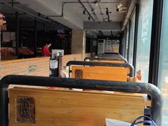 -管氏翅吧(甘家口店)