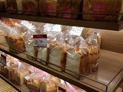 -山崎面包(静安久光店)