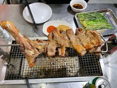 -三子烤羊腿·海鲜(弘阳店)
