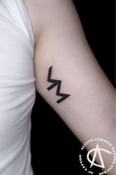 -AC TATTOO 纹身