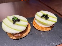 香煎鹅肝吐司配鱼籽酱-BRAVO·布瓦屋西餐