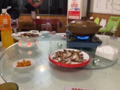 -老鼎万春卤菜(五代传承创始老店)