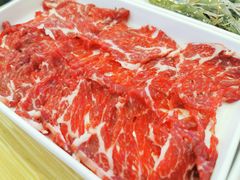 -杨老板·海鲜集市火锅·鲜切牛肉(中防万宝店)