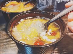 冰糖银耳炖雪梨-小团圆糖水铺(襄阳南路店)