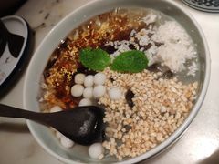 花田冰粉-绿茶餐厅(松江万达店)