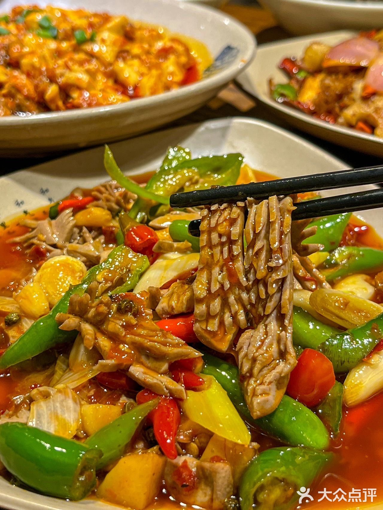 来新街口一定要吃的就是这家冯三孃跷脚牛肉，真没想到