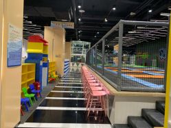 -反弹蹦床公园·亲子乐园·团建·派对(巴南万达店)