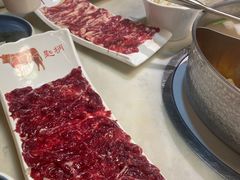-左庭右院鲜牛肉火锅(浦江欢乐颂店)