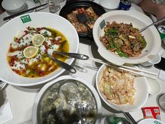 -绿草地·湘菜(7mall店)