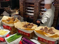 -鸽子侯·家宴·平价海鲜(市图书馆店)