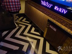 -温莎KTV(珠江路店)