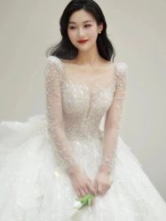 -莫小姐婚纱