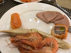 -亮马河饭店翠雅咖啡厅